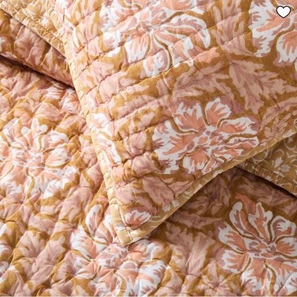 DONATED | WEST ELM | Lennon Euro Sham in Cumin - Picture 4 of 5